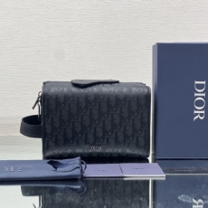 Christian Dior Clutch Bags